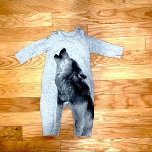Baby Gap howling wolf one piece